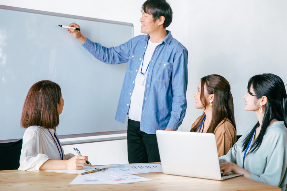 社員研修をしている様子