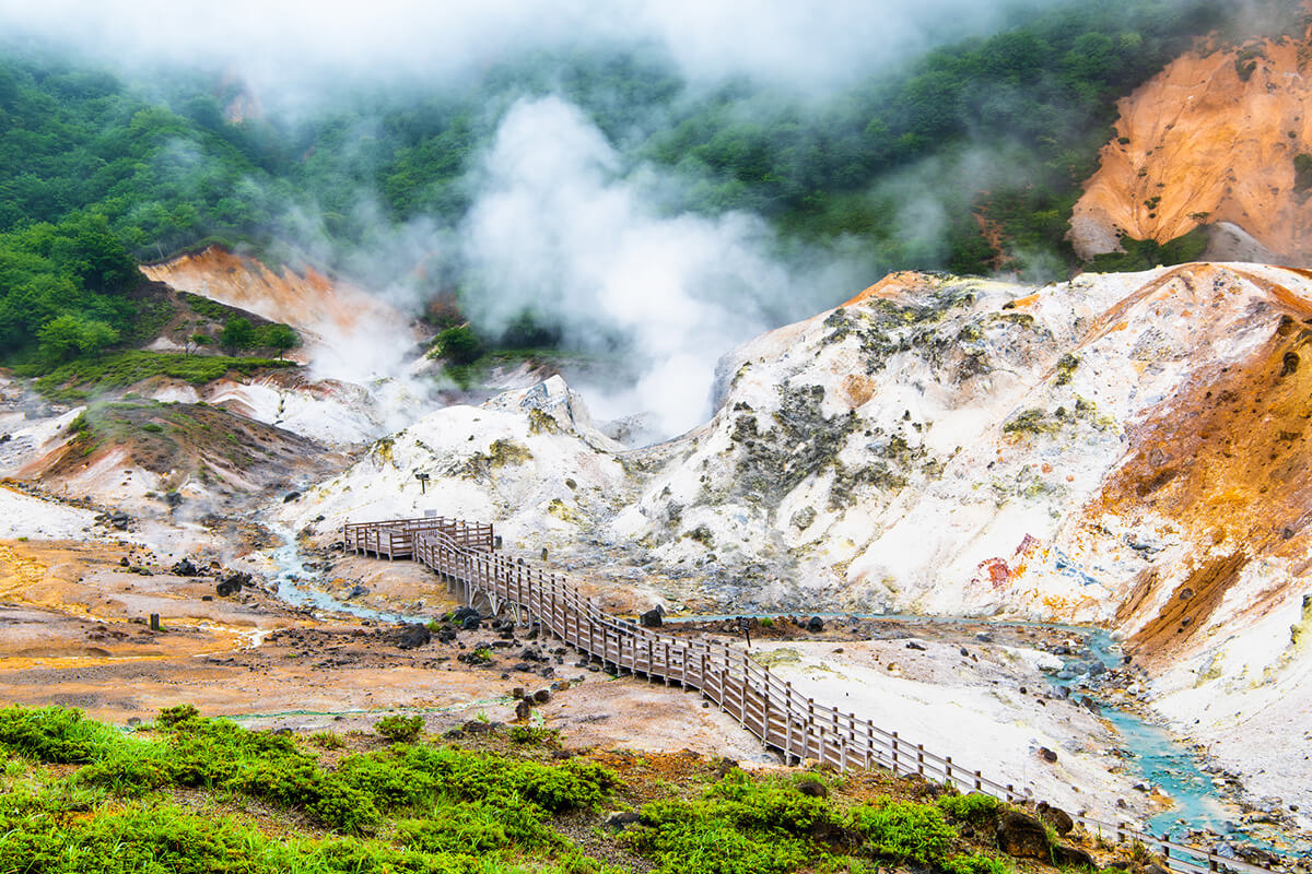 登別地獄谷の見所とは?散策スポットやグルメ、お土産まで楽しみ方を紹介! | 札幌観光バス
