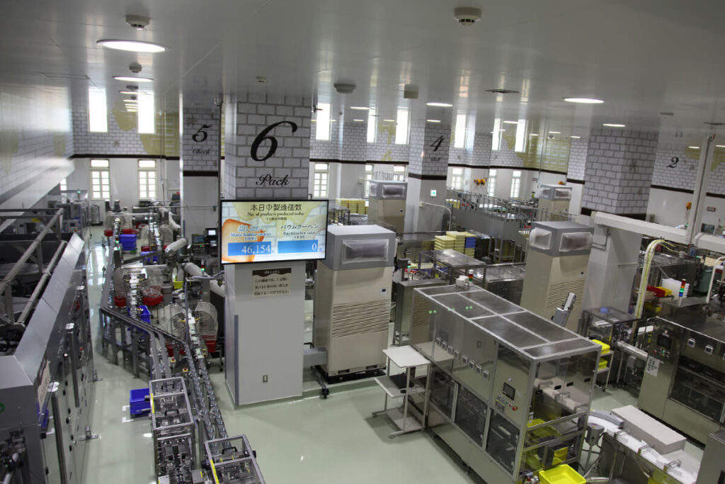 白い恋人パークの工場見学