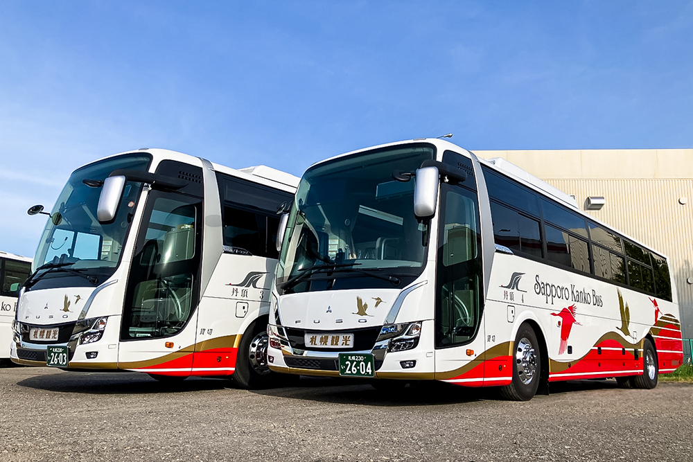 新車バスの丹頂3と丹頂4